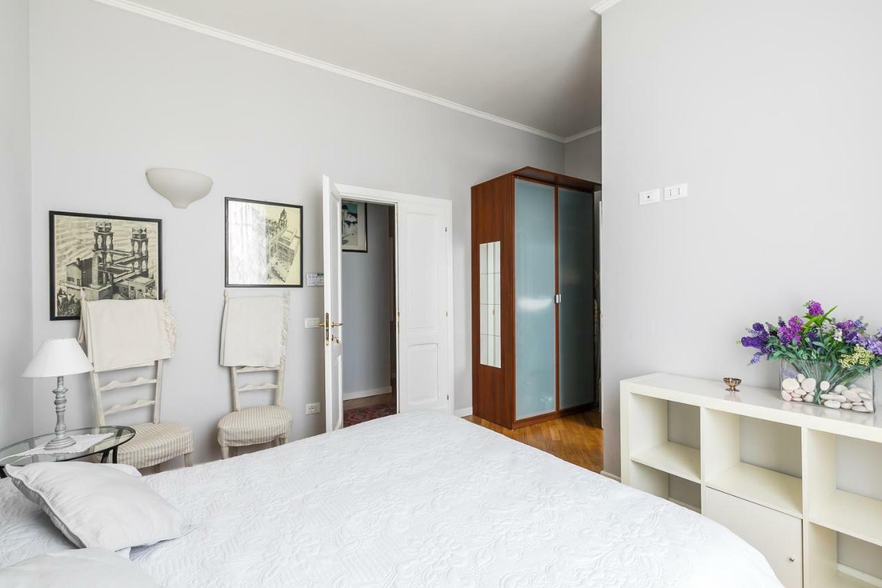 Vacanza Romana Guesthouse ภายนอก รูปภาพ